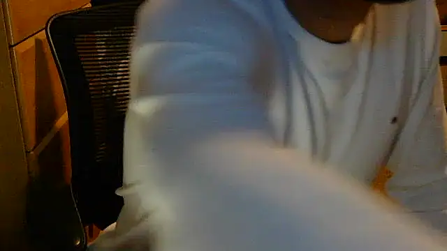 Snapshot of beastontop10 chatting on 12-05-25, 05:49 beastontop10 online show from 12-05-25, 05:49