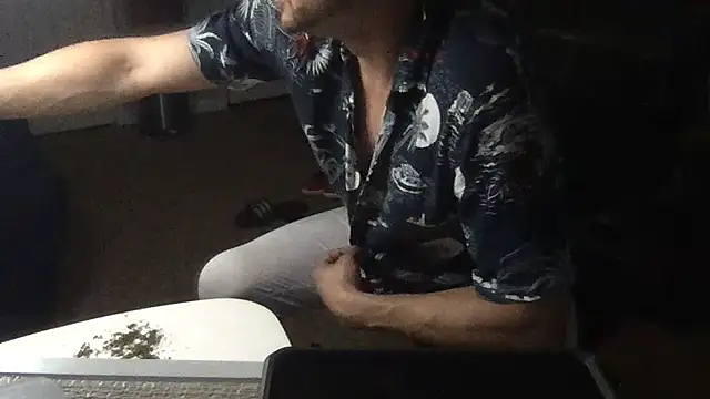 Snapshot of beastontop10 chatting on 02-26-26, 06:56 beastontop10 online show from 02-26-26, 06:56