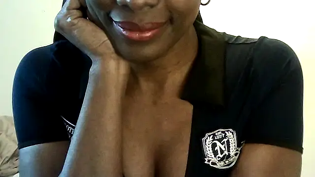 Snapshot of Chatdoll2 chatting on 02-15-26, 02:36 Chatdoll2 online show from 02-15-26, 02:36