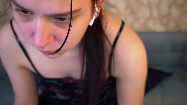 LiviaShy online show from 04-09-26, 01:05