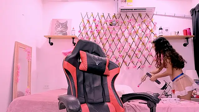 Snapshot of Akira_Hime chatting on 02-27-26, 02:11 Akira Hime online show from 02-27-26, 02:11