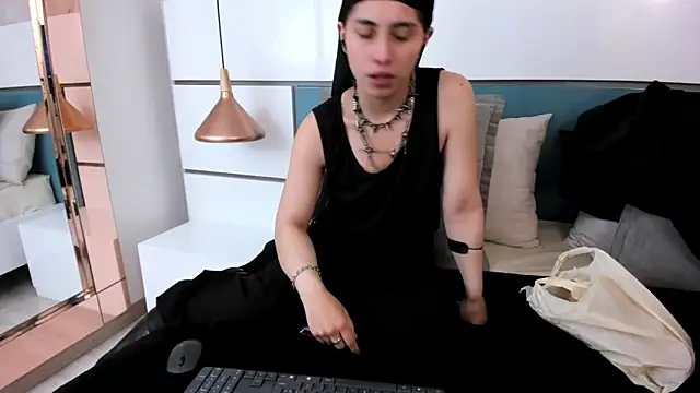 Ashkoreh online show from 03-12-26, 10:49