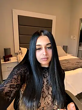 LilMisIndianx online show from 11-09-25, 09:40