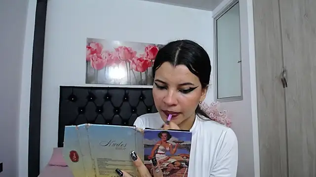 pinky f00x online show from 09-10-25, 12:54