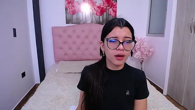 pinky f00x online show from 09-25-25, 02:15