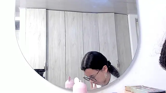 pinky f00x online show from 07-22-26, 09:50
