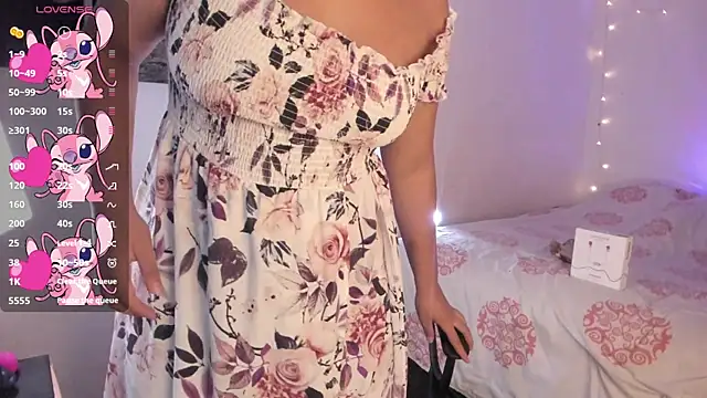 chloe kisses online show from 05-28-26, 11:40