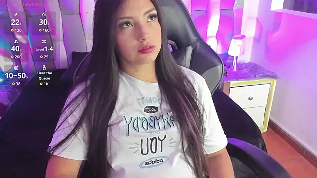 Adaara Rey online show from 11-22-25, 05:01