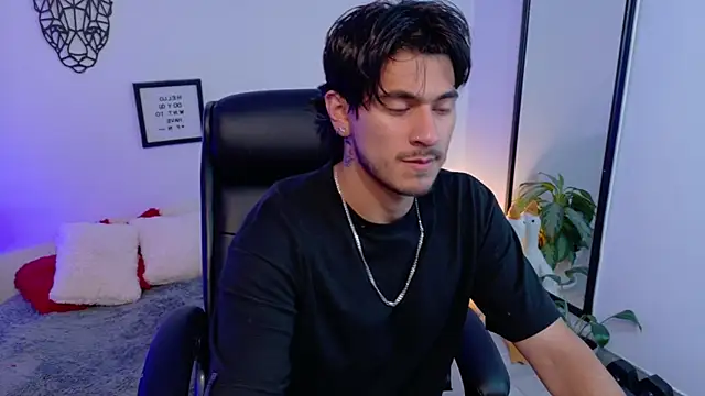 Elian savoy online show from 03-28-26, 10:42