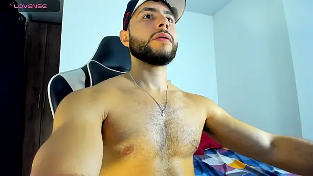 Snapshot of bryan_mugn chatting on 10-08-25, 03:59 bryan mugn online show from 10-08-25, 03:59