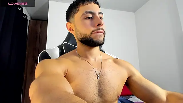 Snapshot of bryan_mugn chatting on 11-07-25, 03:17 bryan mugn online show from 11-07-25, 03:17