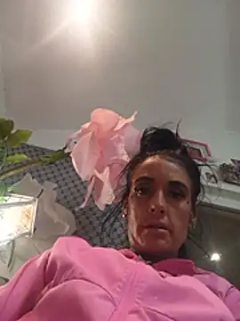 Snapshot of Tannedtattooed69 chatting on 07-22-26, 01:25 Tannedtattooed69 online show from 07-22-26, 01:25