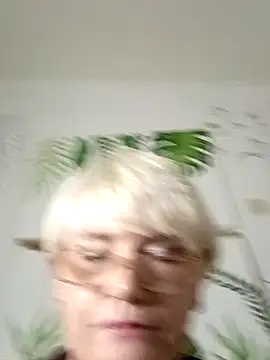 Catty Lady online show from 11-06-25, 08:10