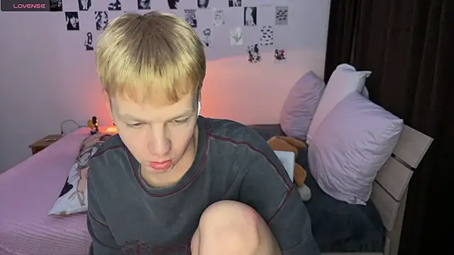 olivertasty online show from 10-25-25, 01:46