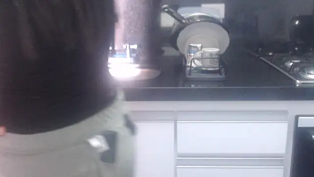 Snapshot of sabrina_v_ chatting on 05-28-26, 01:08 sabrina v online show from 05-28-26, 01:08