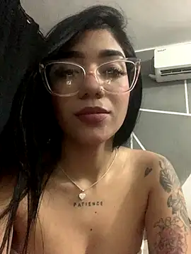 ElaRose 12 online show from 12-20-25, 09:33