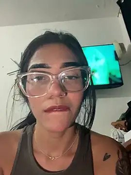 ElaRose 12 online show from 04-19-26, 08:22