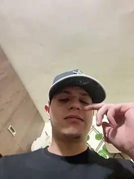 Snapshot of Themasterhades_777 chatting on 11-08-25, 01:50 Themasterhades 777 online show from 11-08-25, 01:50