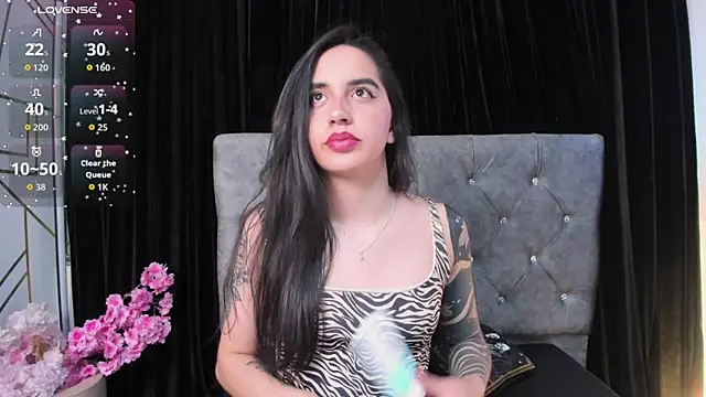 Snapshot of kaylee_lee chatting on 11-12-25, 04:24 kaylee lee online show from 11-12-25, 04:24