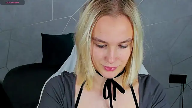 Carolin Miller online show from 10-29-25, 10:06