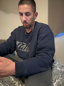 himNIGuys online show from 10-31-25, 07:26