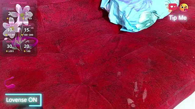 Snapshot of naomi_powel chatting on 09-13-25, 03:34 naomi powel online show from 09-13-25, 03:34