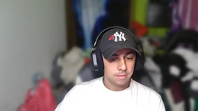 Snapshot of Ttkelpadrino chatting on 12-13-25, 10:04 Ttkelpadrino online show from 12-13-25, 10:04