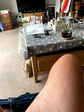 Snapshot of Bourne_606 chatting on 09-11-25, 06:46 Bourne 606 online show from 09-11-25, 06:46