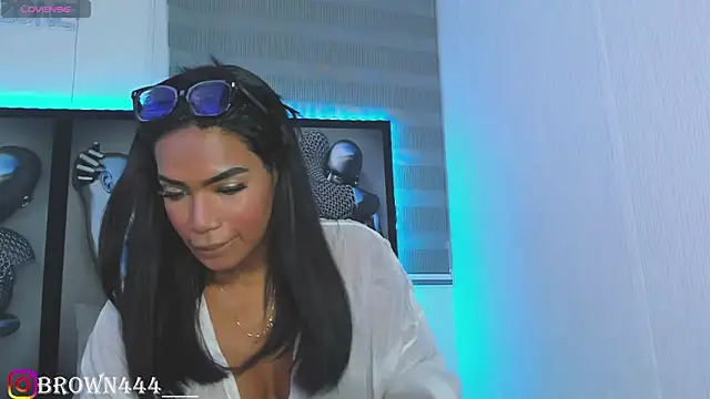  naomibrown  online show from 05-19-26, 01:56