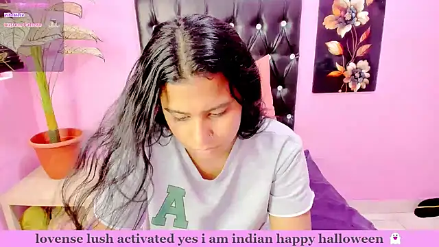 Snapshot of INDIANFLAME chatting on 11-12-25, 07:20 INDIANFLAME online show from 11-12-25, 07:20