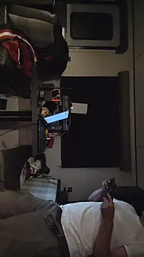 Snapshot of Cobra500hp@xh chatting on 11-26-25, 10:55 Cobra500hpxh online show from 11-26-25, 10:55