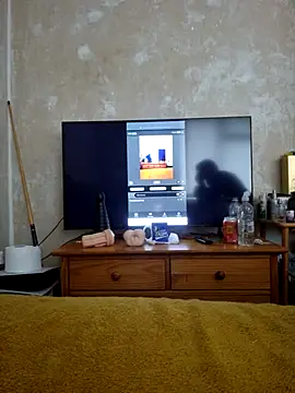 Snapshot of gazb90 chatting on 02-19-26, 04:14 gazb90 online show from 02-19-26, 04:14