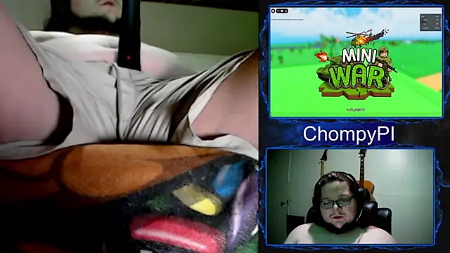 Snapshot of DetChompy chatting on 06-11-26, 02:11 DetChompy online show from 06-11-26, 02:11