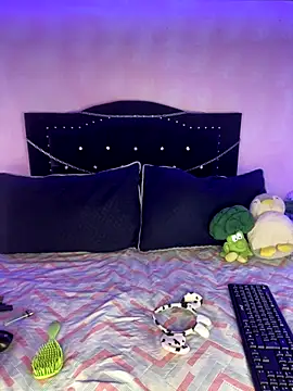 terra sunligth online show from 09-20-25, 12:44