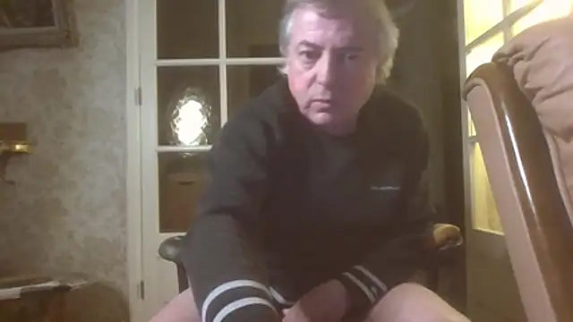 Snapshot of gegevincent chatting on 03-08-26, 06:44 gegevincent online show from 03-08-26, 06:44