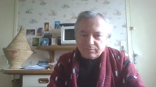 Snapshot of gegevincent chatting on 03-16-26, 12:31 gegevincent online show from 03-16-26, 12:31