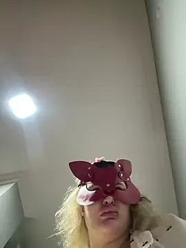aydabella7777 online show from 07-12-26, 06:21
