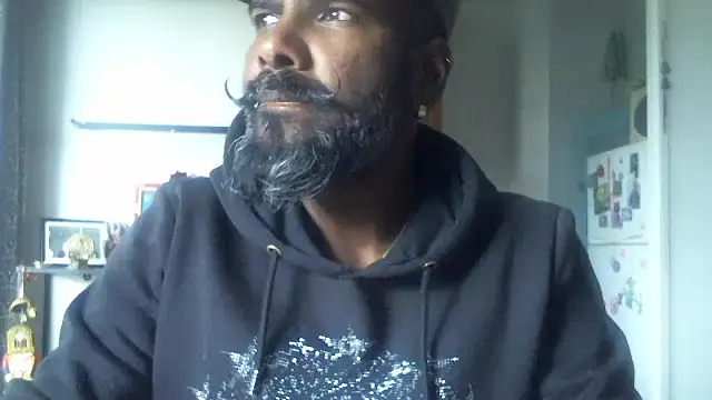 frenchblackc31 online show from 10-26-25, 08:53