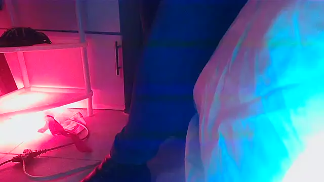 SatiroyNinfa online show from 04-22-26, 09:05