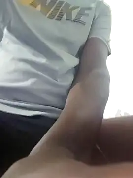 Snapshot of big_cocks_ravi chatting on 11-09-25, 12:25 big cocks ravi online show from 11-09-25, 12:25