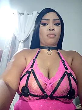 Snapshot of MadamPinky chatting on 03-12-26, 06:25 MadamPinky online show from 03-12-26, 06:25