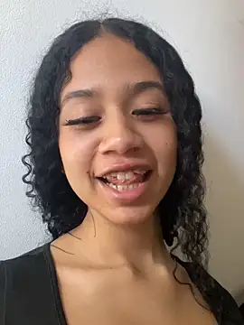 jadee8 online show from 04-02-26, 07:44