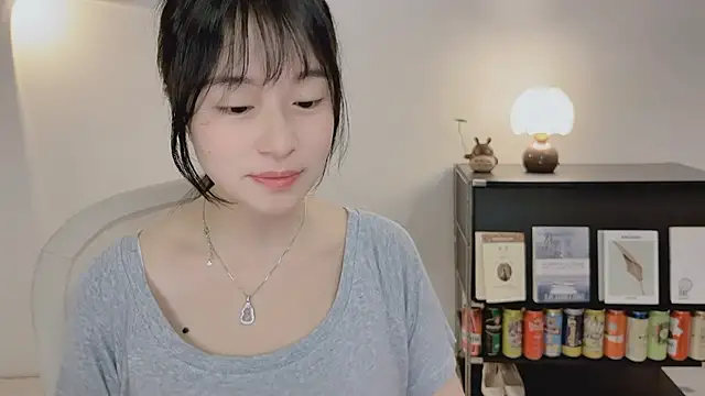 Onechestnut online show from 05-23-26, 05:12