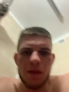 Snapshot of macho1347 chatting on 10-06-25, 07:55 macho1347 online show from 10-06-25, 07:55