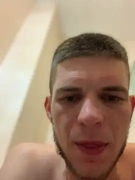 Snapshot of macho1347 chatting on 10-08-25, 08:06 macho1347 online show from 10-08-25, 08:06