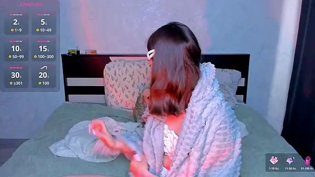 LolaMeddisson online show from 04-10-26, 04:39