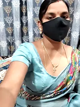 Snapshot of Lalitha-1995 chatting on 06-29-26, 04:29 Lalitha-1995 online show from 06-29-26, 04:29