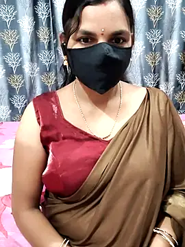 Snapshot of Lalitha-1995 chatting on 07-05-26, 04:25 Lalitha-1995 online show from 07-05-26, 04:25