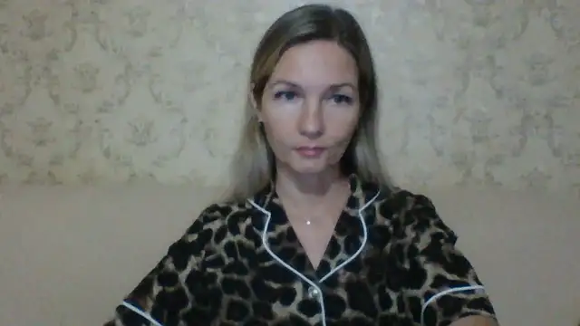 sweetriki online show from 10-31-25, 05:25