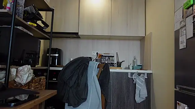 Snapshot of Stewart_Barnz chatting on 02-27-26, 08:36 Stewart Barnz online show from 02-27-26, 08:36